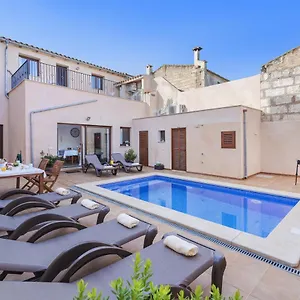  Сasa de vacaciones Sa Placeta New Reformed Large Town House With Pool